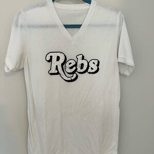 Women’s V-Neck Ole Miss Graphic Tee